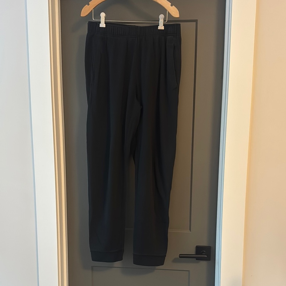 Nike Yoga Men's Black Pants